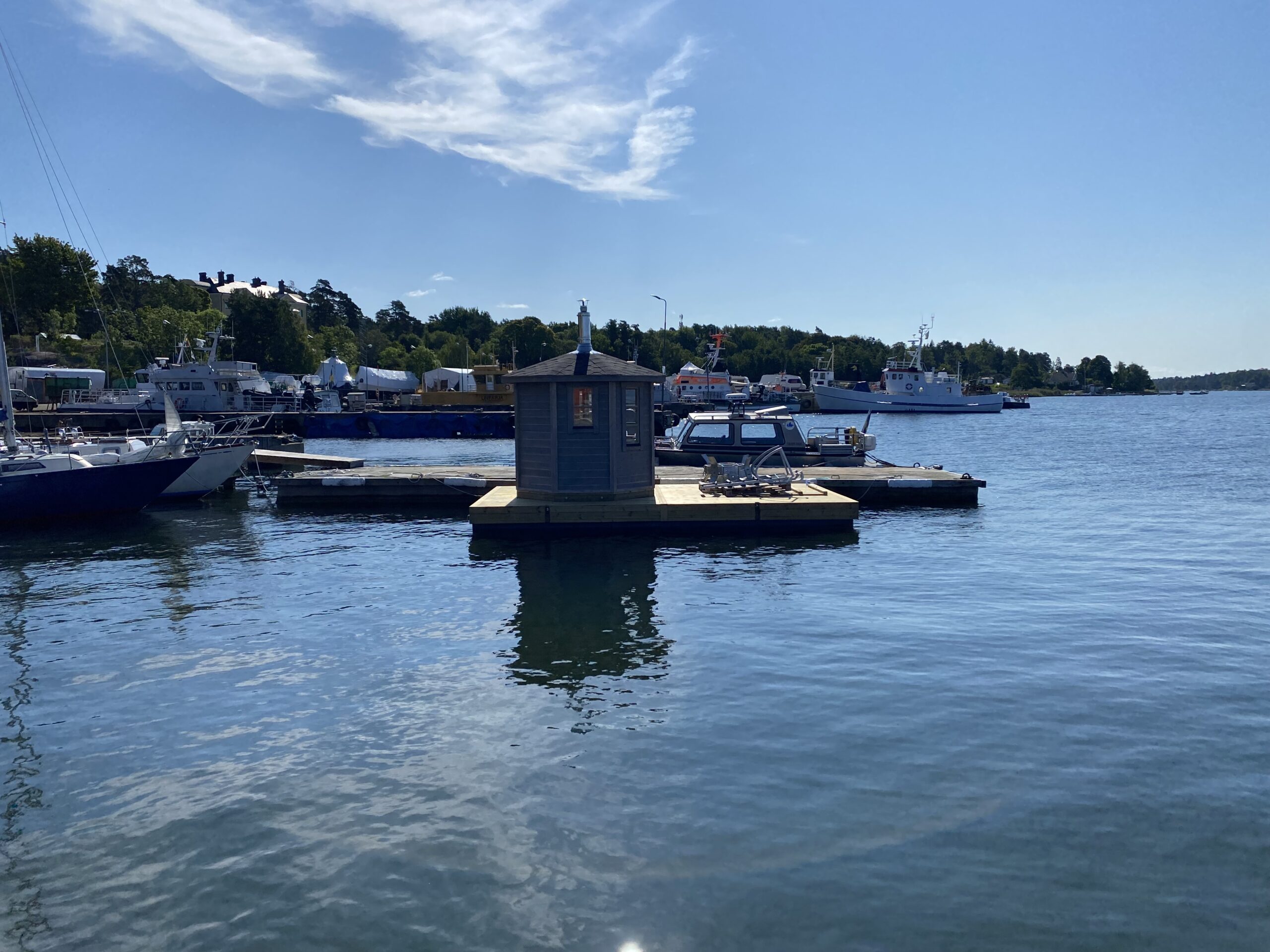 Bastuflotte Villapool Nord